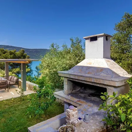 Regina With Heated Pool And Sea View * Marina