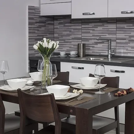 Regina With Heated Pool And Sea View *