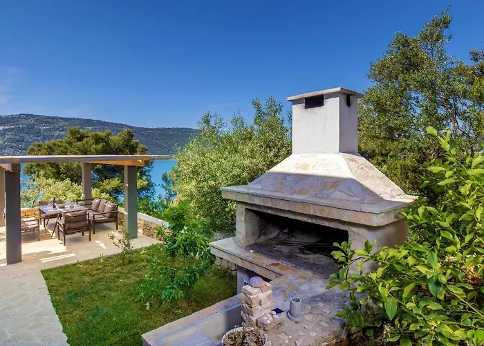 Regina With Heated Pool And Sea View * Marina